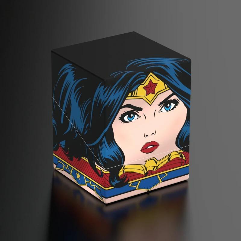 Sqauroes: DC Justice League Wonder Woman